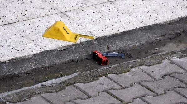 Camdan düşen oyuncağının ardından aşağıya atlayarak hayatını kaybeden çocuğun ölümü ile ilgili soruşturma başlatıldı