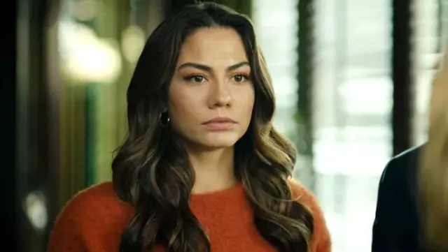 Oyuncu Demet Özdemir, yasaklara rağmen dışarı çıkanlara isyan etti: Yalvarıyorum önlem alın