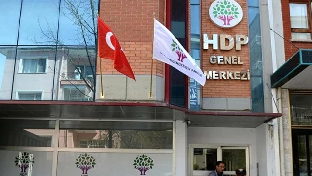 Son Dakika: HDP'nin Batman ve Silvan belediyelerine kayyum atandı