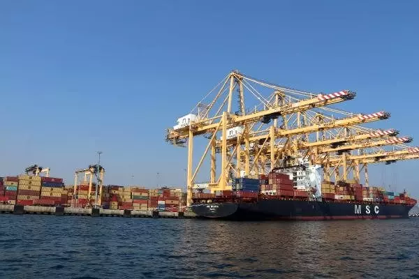 Türkiye'nin en büyük konteyner limanında sıkı koronavirüs önlemleri alındı