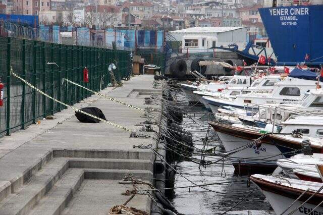 Yenikapı'da denize düşen balıkçı hayatını kaybetti