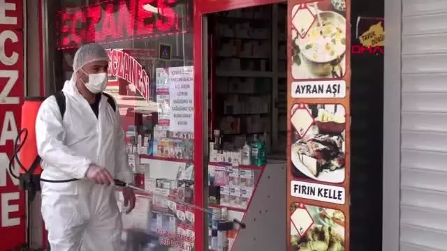 Antalya Sahte para ile alışveriş yapan şüpheliler yakalandı Antalya Sahte para ile alışveriş yapan şüpheliler yakalandı