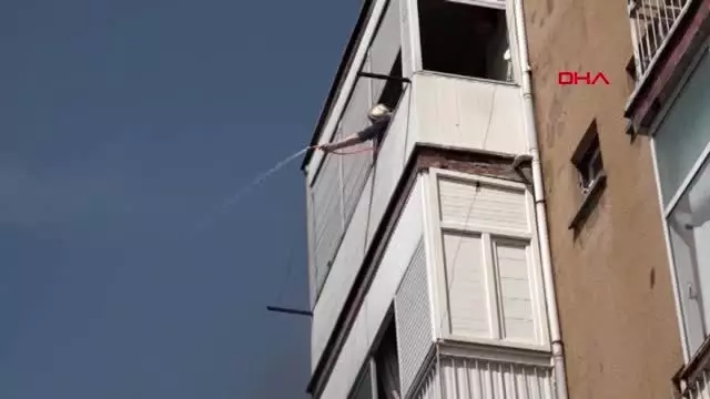 ANTALYA Spotçuda korkutan yangın ANTALYA Spotçuda korkutan yangın