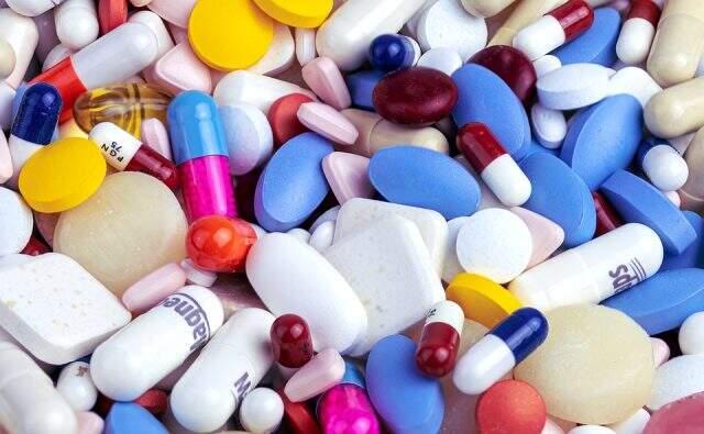 Azitromisin nedir? Azitromisin maddesi nedir? Azitromisin koronavirüs tedavisinde nasıl kullanılıyor? Aztromisin corona virüsün tedavisinde etkili mi?