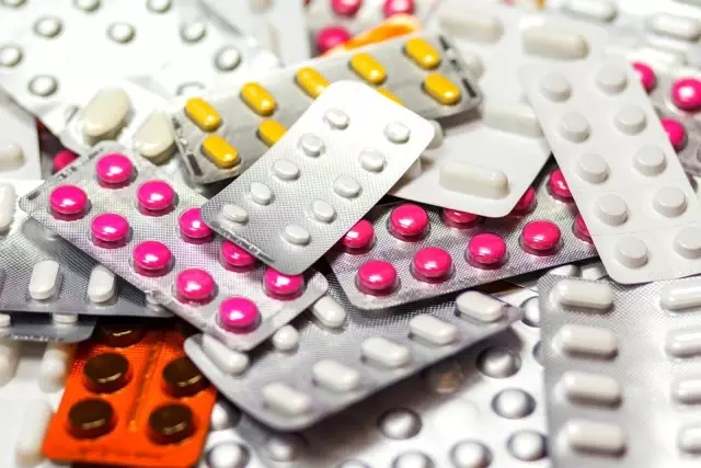 Azitromisin nedir? Azitromisin maddesi nedir? Azitromisin koronavirüs tedavisinde nasıl kullanılıyor? Aztromisin corona virüsün tedavisinde etkili mi? Azitromisin nedir? Azitromisin maddesi nedir? Azitromisin koronavirüs tedavisinde nasıl kullanılıyor? Aztromisin corona virüsün tedavisinde etkili mi?