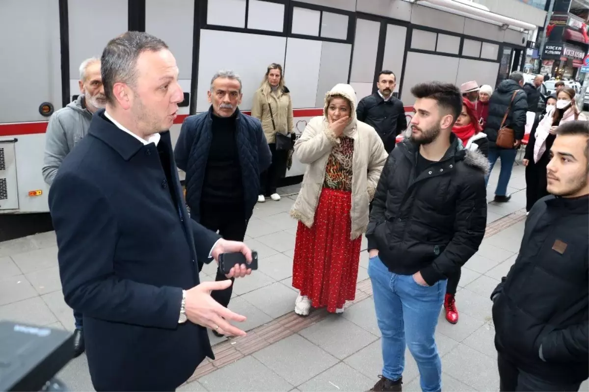 Belediye başkanı sokağa çıkan halkı böyle uyardı
