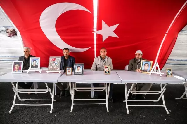 Diyarbakır annelerinin evlat nöbeti 204. gününde sürüyor