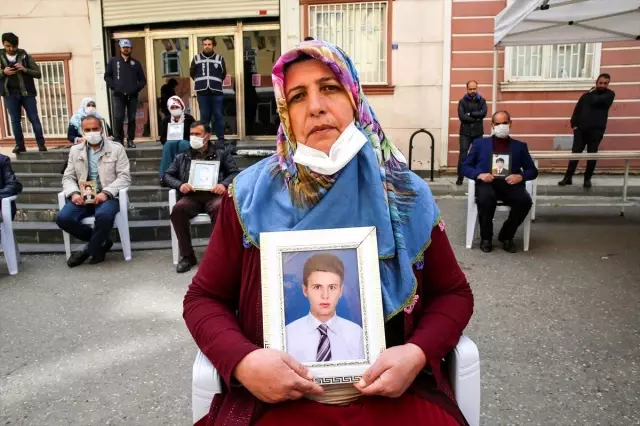 Diyarbakır annelerinin evlat nöbeti 204. gününde sürüyor