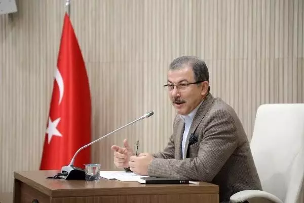Eyüpsultan'da 65 yaş ve üstü vatandaşlar için özel ekipler oluşturuldu Eyüpsultan'da 65 yaş ve üstü vatandaşlar için özel ekipler oluşturuldu
