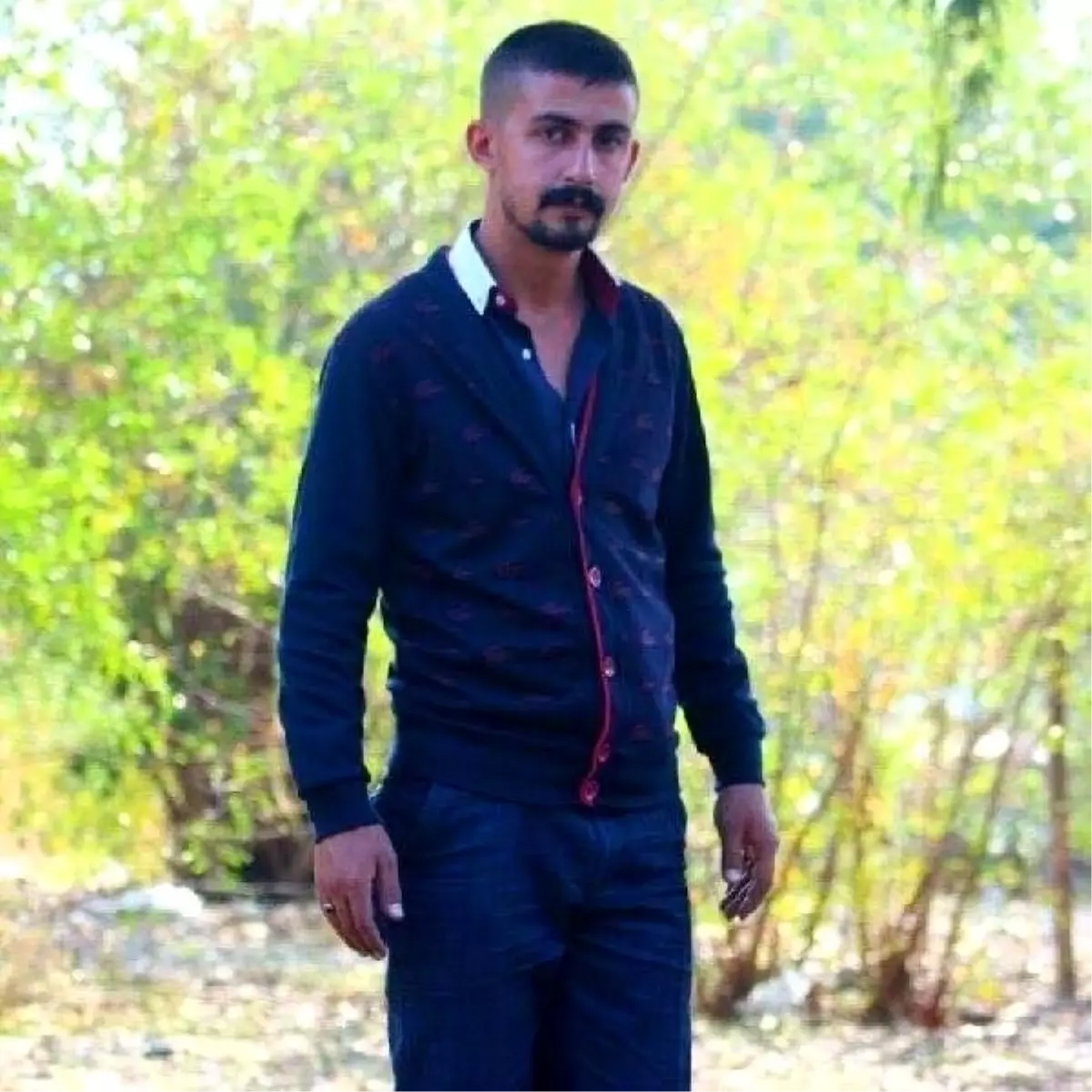 Hafif ticari araç ile otomobil çarpıştı: 2 ölü, 4 yaralı (2)