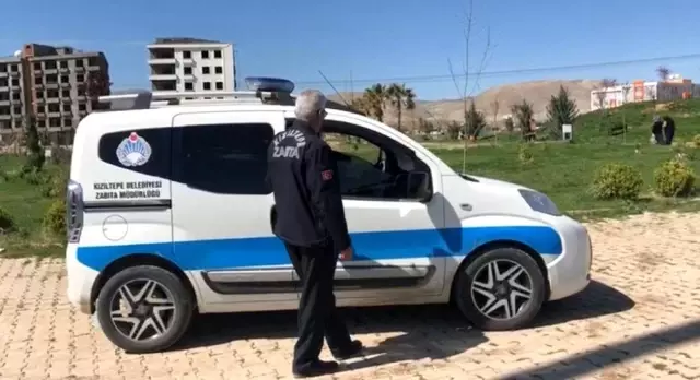 Kızıltepe polisi vatandaşları Türkçe ve Kürtçe uyarıyor Kızıltepe polisi vatandaşları Türkçe ve Kürtçe uyarıyor