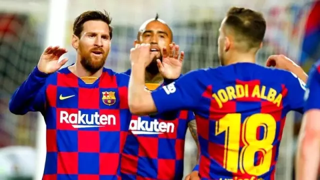 Koronavirüs: Messi, Eto'o, Falcao ve Emre'den 'ellerinizi yıkayın' çağrısı Koronavirüs: Messi, Eto'o, Falcao ve Emre'den 'ellerinizi yıkayın' çağrısı