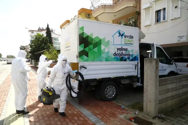 Manavgat'ta dezenfekte ekiplerinin sayısı arttırıldı Manavgat'ta dezenfekte ekiplerinin sayısı arttırıldı