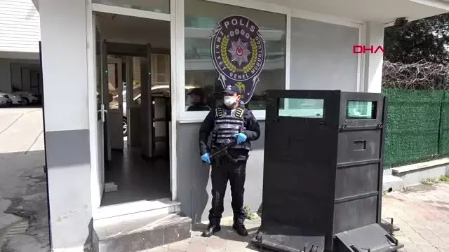 MUĞLA Marmaris'te polis merkezlerinde koronavirüs önlemi MUĞLA Marmaris'te polis merkezlerinde koronavirüs önlemi