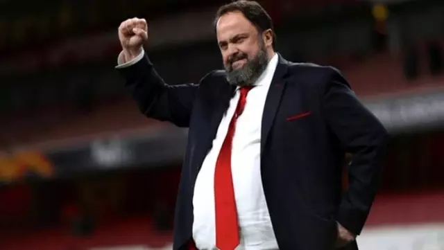 Olympiakos Başkanı Evangelos Marinakis, koronavirüsü yendi Olympiakos Başkanı Evangelos Marinakis, koronavirüsü yendi