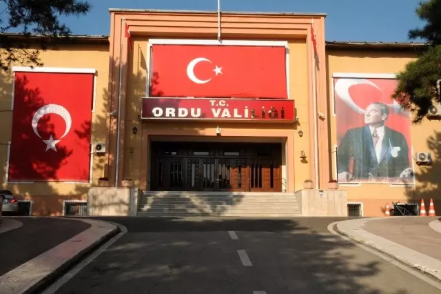Ordu'da korona virüs için 'hıfzıssıhha meclisi' toplandı Ordu'da korona virüs için 'hıfzıssıhha meclisi' toplandı