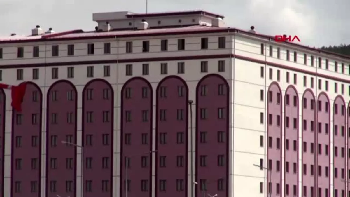 SİVAS Yurt dışından Sivas’a gelen öğrenciler, karantinada ilk günü geçirdi