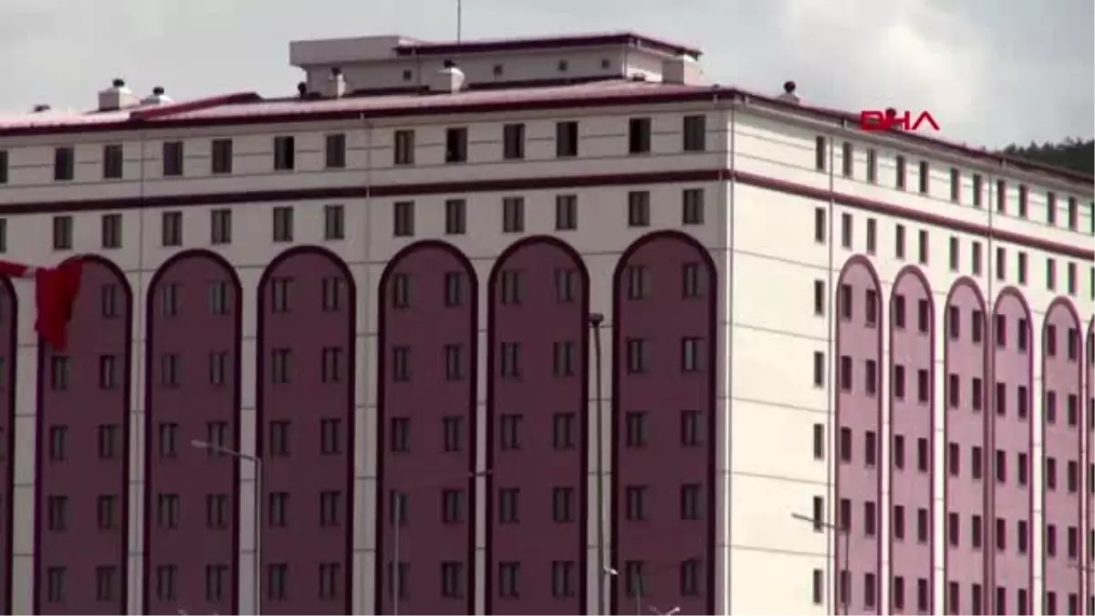 SİVAS Yurt dışından Sivas’a gelen öğrenciler, karantinada ilk günü geçirdi