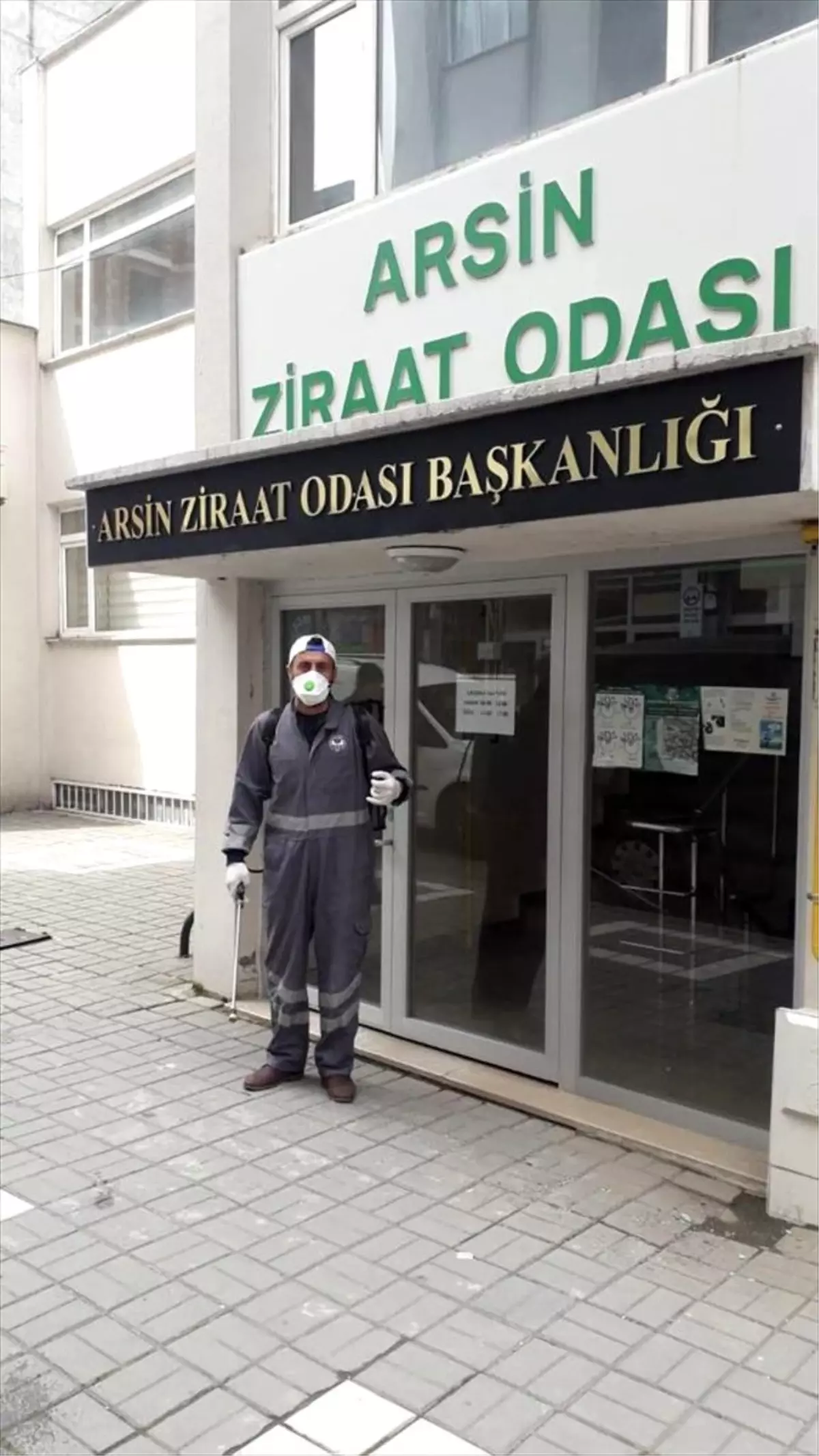Trabzon'da koronavirüsle mücadelede dezenfeksiyon çalışmaları sürüyor