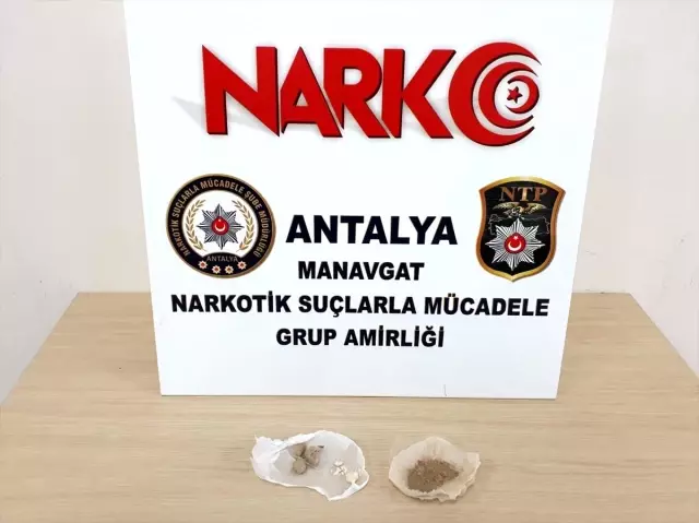 Antalya'daki uyuşturucu operasyonunda 3 kişi yakalandı