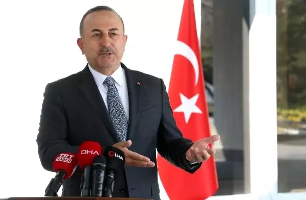 Bakan Çavuşoğlu: Yurt dışında 32 vatandaşımız koronavirüsten öldü Bakan Çavuşoğlu: Yurt dışında 32 vatandaşımız koronavirüsten öldü