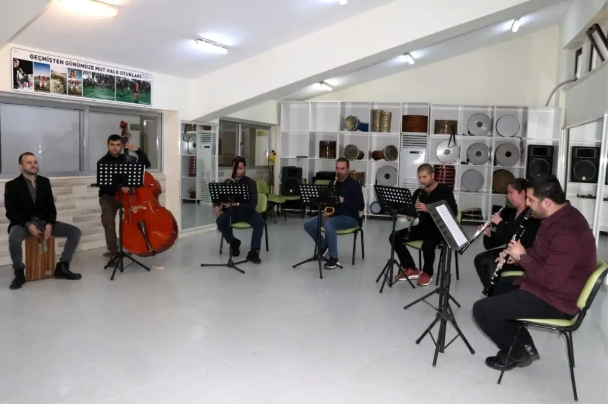 Büyükşehir Belediyesinden evde konser keyfi