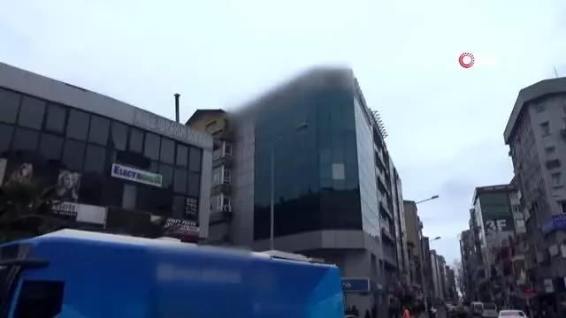 Çalışanında koronavirüs şüphesi olduğu iddia edilen banka, mobil hizmete başladı Çalışanında koronavirüs şüphesi olduğu iddia edilen banka, mobil hizmete başladı