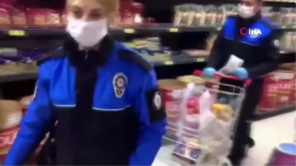 Elazığ polisi, evden çıkamayanlar için alışverişte