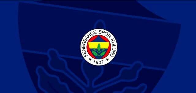 Fenerbahçe'de bir futbolcuda koronavirüs bulgularına rastlandı