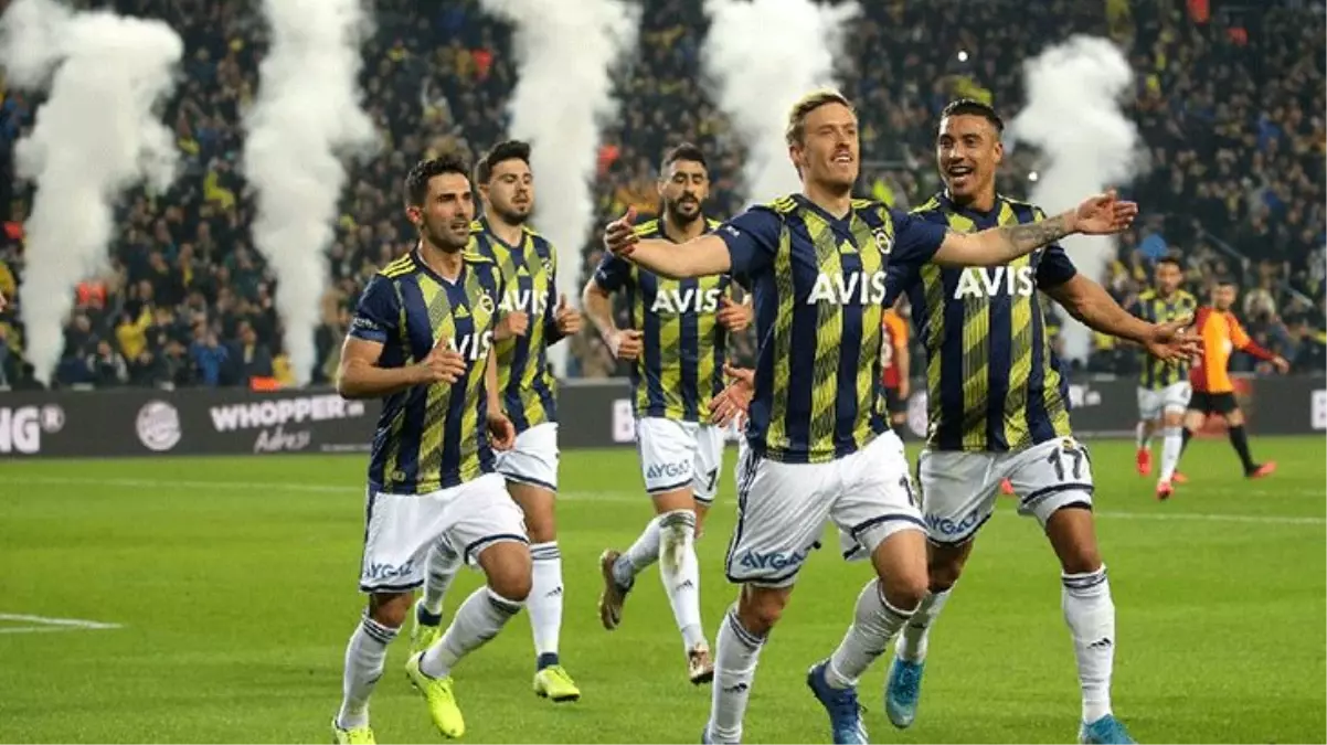Fenerbahçe’de koronavirüse yakalanan ismin Max Kruse olduğu iddia edildi