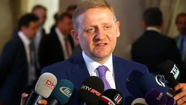 Göksel Gümüşdağ ve eşinin corona virüsü testi pozitif çıktı! Göksel Gümüşdağ ve eşinin corona virüsü testi pozitif çıktı!