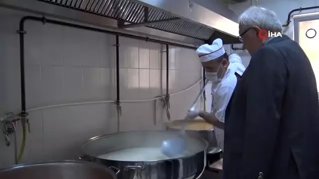 İhtiyaç sahiplerine sıcak yemek verilmeye başlandı