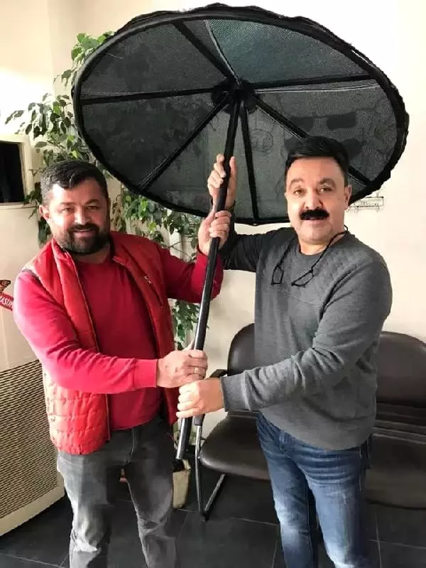 Medyatik kumruyu koruyan şemsiye yenilendi Medyatik kumruyu koruyan şemsiye yenilendi