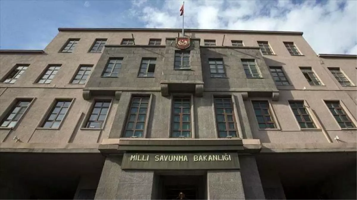 MSB: Irak'ın kuzeyinde 2 askerimiz şehit oldu, 2 askerimiz yaralandı