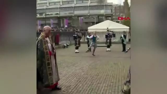 Prens Charles'ın koronavirüs testi pozitif çıktı Prens Charles'ın koronavirüs testi pozitif çıktı