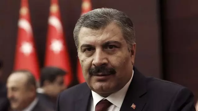 Sağlık Bakanı Fahrettin Koca, Bakanlığa alınacak 32 bin personele ilişkin ayrıntıları açıkladı Sağlık Bakanı Fahrettin Koca, Bakanlığa alınacak 32 bin personele ilişkin ayrıntıları açıkladı