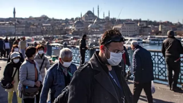 Son Dakika: Tek kullanımlık maske, solunum cihazları ve etil alkol de gümrük vergileri kaldırıldı