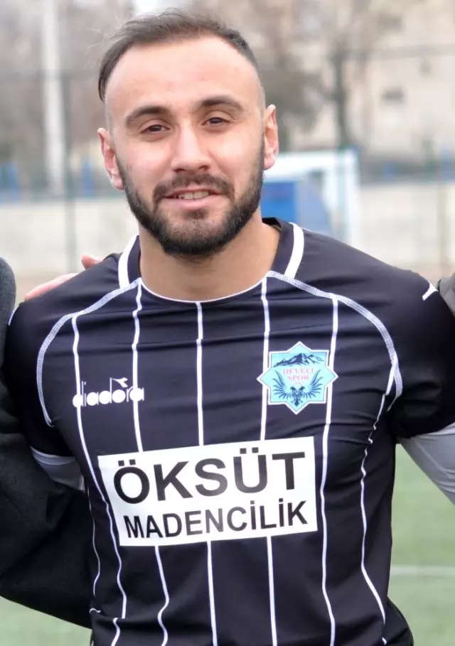 Süper Amatör'de krallık yarışı Süper Amatör'de krallık yarışı