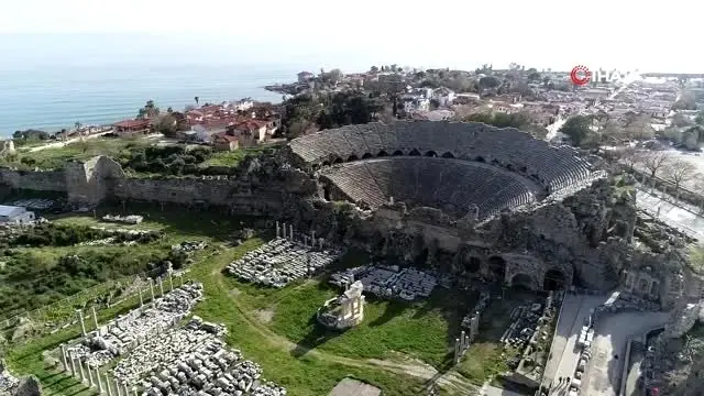 Turizm beldesi hayalet kente döndü