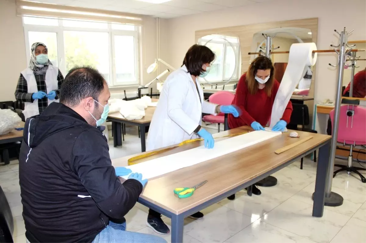 Yalova Halk Eğitim haftada 10 bin maske üretecek