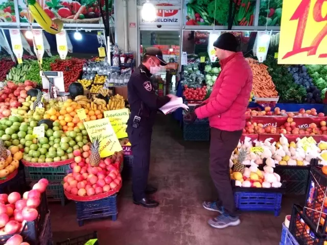 Zabıta ekipleri marketleri denetledi Zabıta ekipleri marketleri denetledi