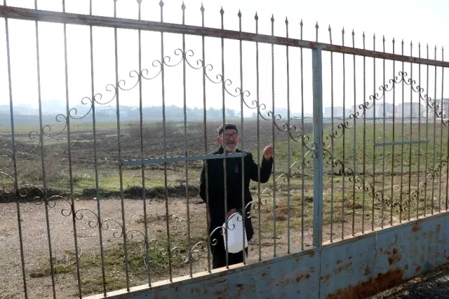 Sivas'ta 93 yaşındaki dede mahsur kalınca imdadına polis yetişti