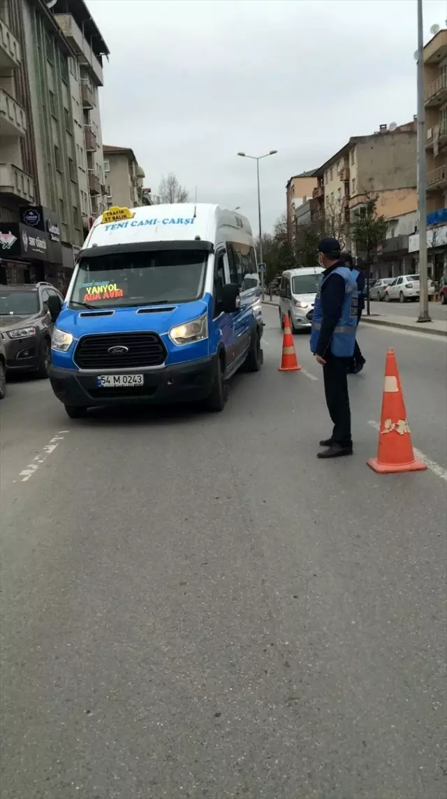 Büyükşehir Belediyesi zabıta ekiplerinden koronavirüs denetimi Büyükşehir Belediyesi zabıta ekiplerinden koronavirüs denetimi