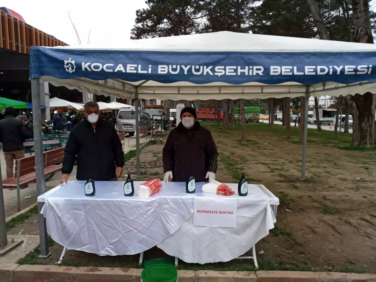 Büyükşehir, Perşembe Pazarı'na dezenfekte çadırı kurdu