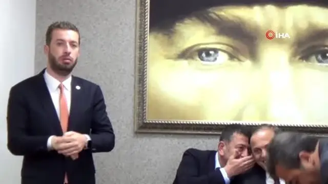 Ceyhan Belediye Başkanı Kadir Aydar'ın başkanlığı düşürüldü Ceyhan Belediye Başkanı Kadir Aydar'ın başkanlığı düşürüldü
