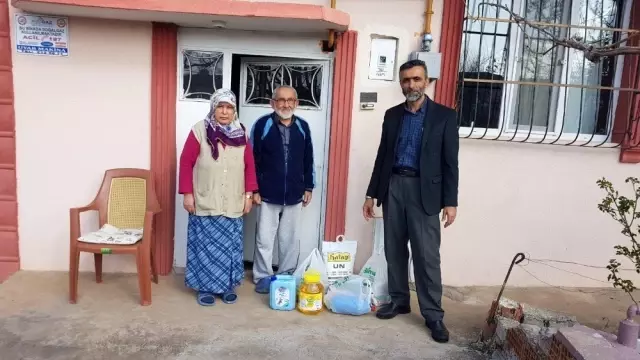 Din görevlileri vatandaşların ihtiyaçlarını karşılıyor Din görevlileri vatandaşların ihtiyaçlarını karşılıyor