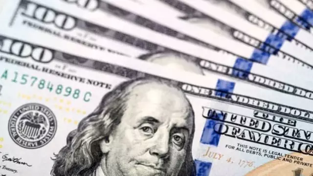 Dolar bir iniyor bir çıkıyor! İşte son durum
