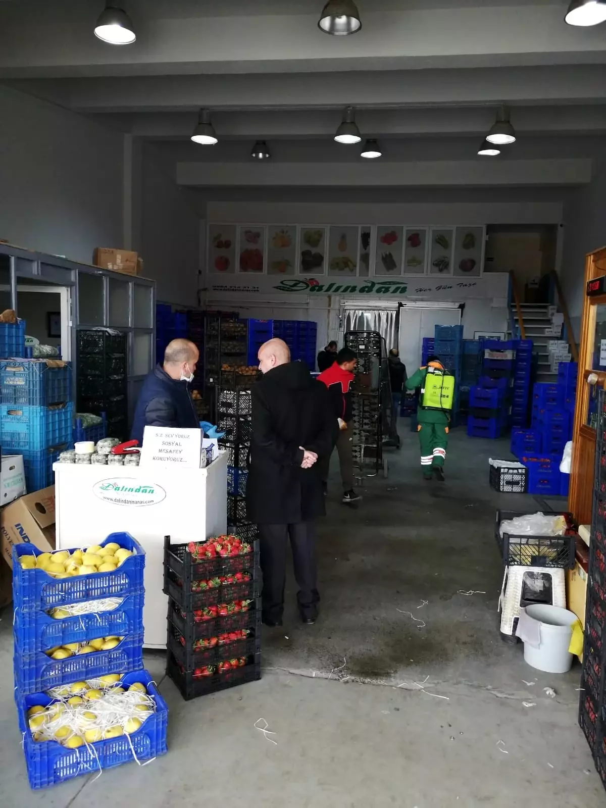 Hal'de sebze alış ve satış saatleri 06.00-15.00 olarak düzenlendi