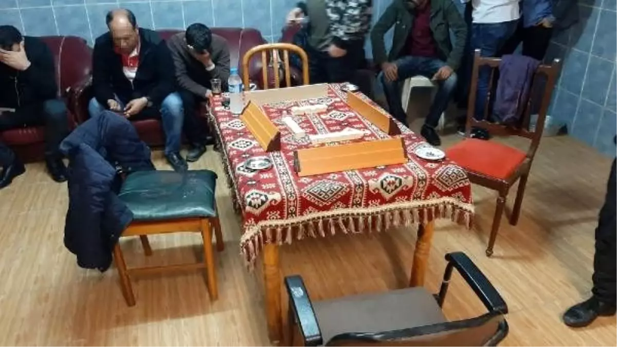 Hamamda gizlice kumar oynayan 10 kişiye toplamda 47 bin 670 TL ceza