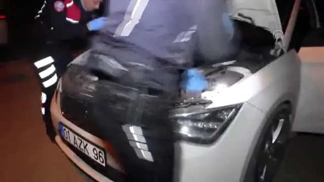 Havaya ateş açtıkları öne sürülen kişiler yakalandı Havaya ateş açtıkları öne sürülen kişiler yakalandı